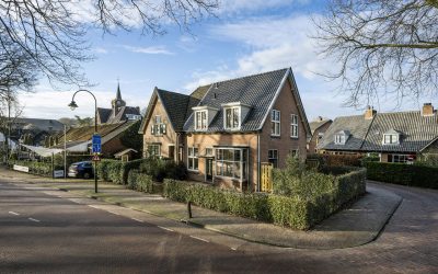 “Aan het park in Laren”